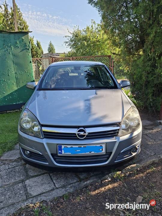 Opel astra h 2005 hatchback Poznań