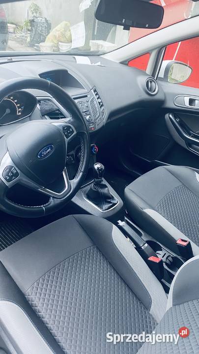 Ford Fiesta 2015 100 10 benzyna zadbany pomorskie Strzyżyno
