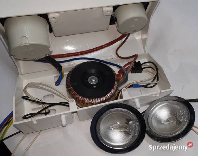 Lampa podpółkowa z zegarem Reszel sprzedam