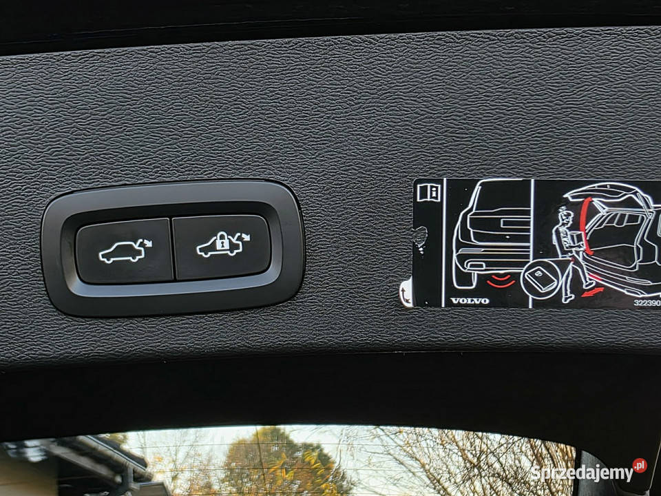 Volvo XC 40 serwis ASO automat 4x4 hak Rydułtowy sprzedam