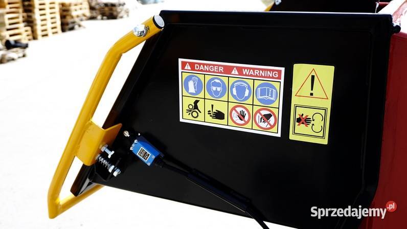 Rębak REMET CNC RP200 WOM taśmociąg hydrauliczny Łańcut sprzedam