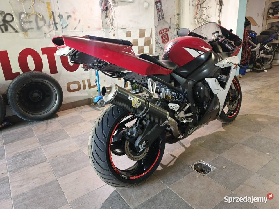 Yamaha R1 RN09 2003r Łomża sprzedam