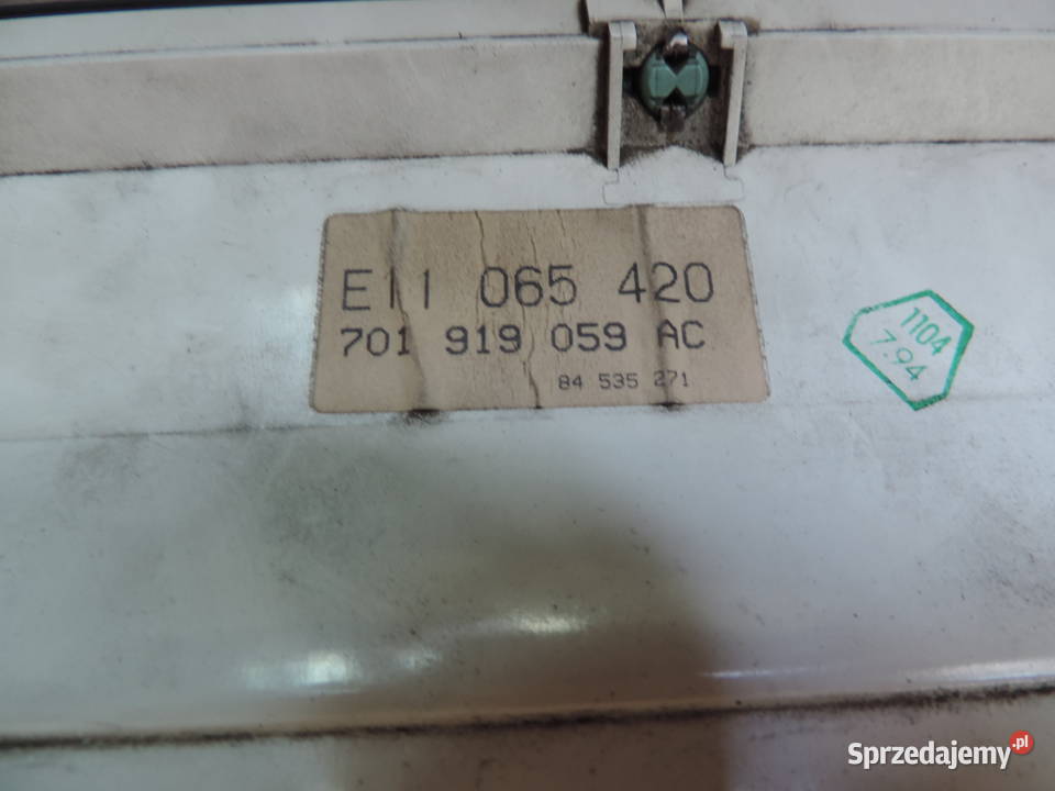 LICZNIK VW T4 24D 19 D 701919059AC osobowe Nowy Sącz