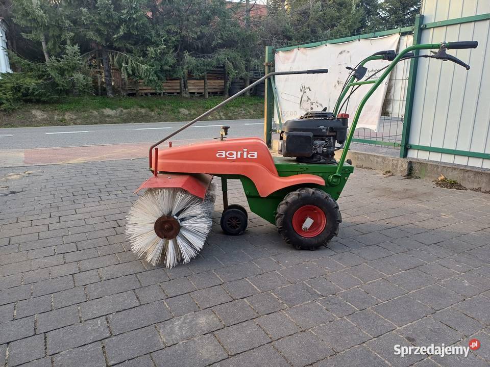 Zamiatarka spalinowa agria