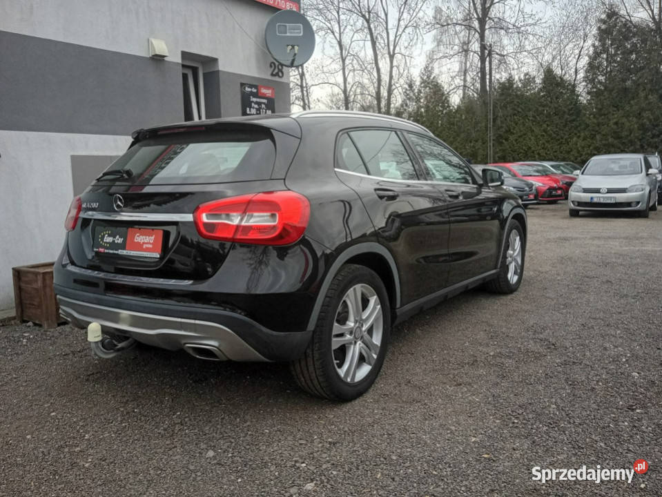 Mercedes GLA 200