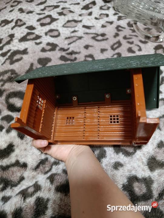 domek plastykowy do zabawy dzieci Poznań sprzedam