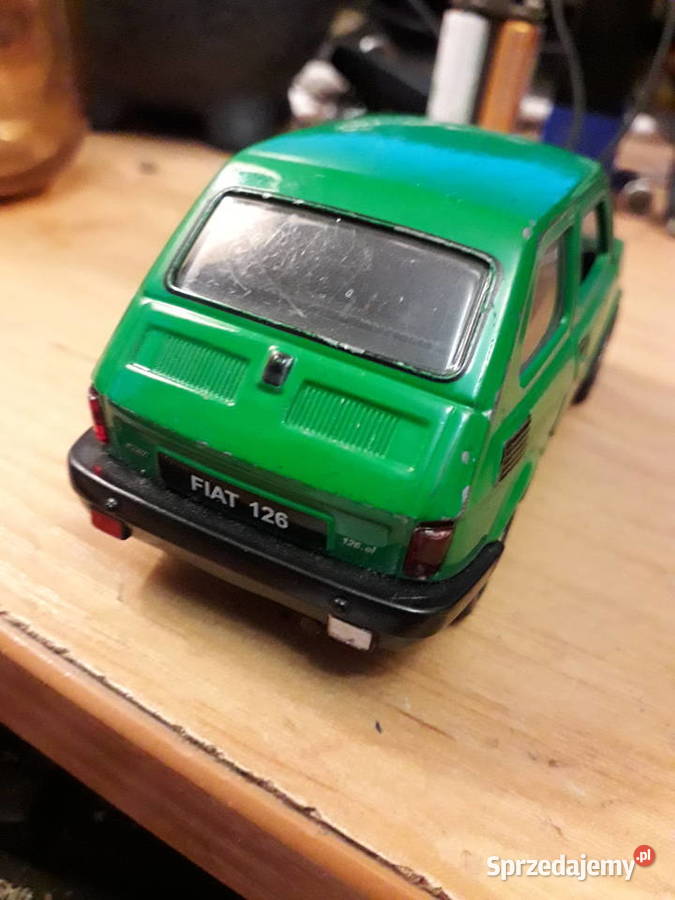 Maluch Fiat 126p model Warszawa sprzedam