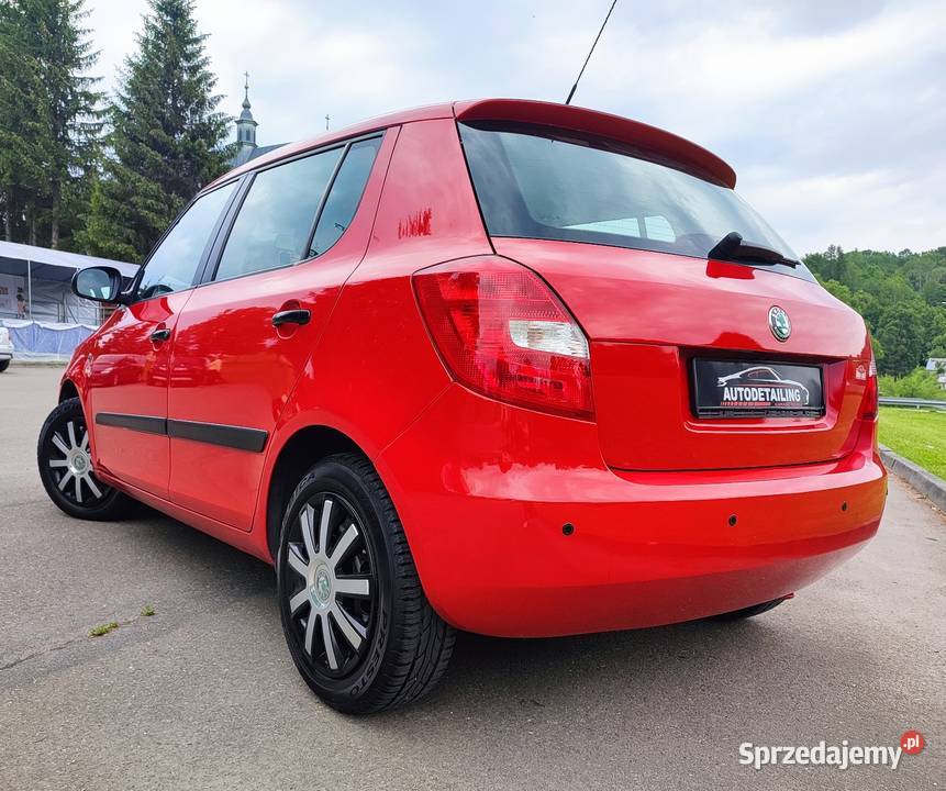 Ładna nie zgnita Skoda Fabia 12 benzyna 2012 203 manualna Domaradz