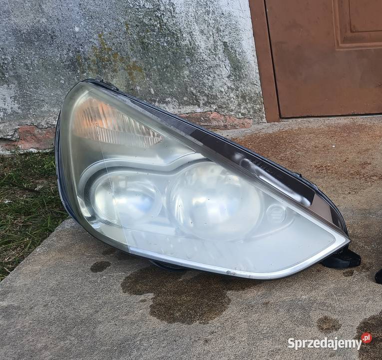 Sprzedam lampe prawy przód ford s 2006 r lubelskie Lubartów