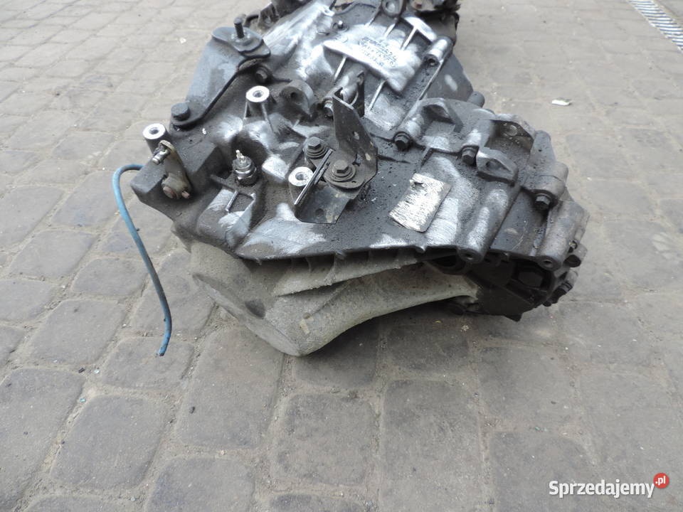 SKRZYNIA BIEGÓW VOLVO V40 I 20 T 01023824 osobowe Nowy Sącz sprzedam