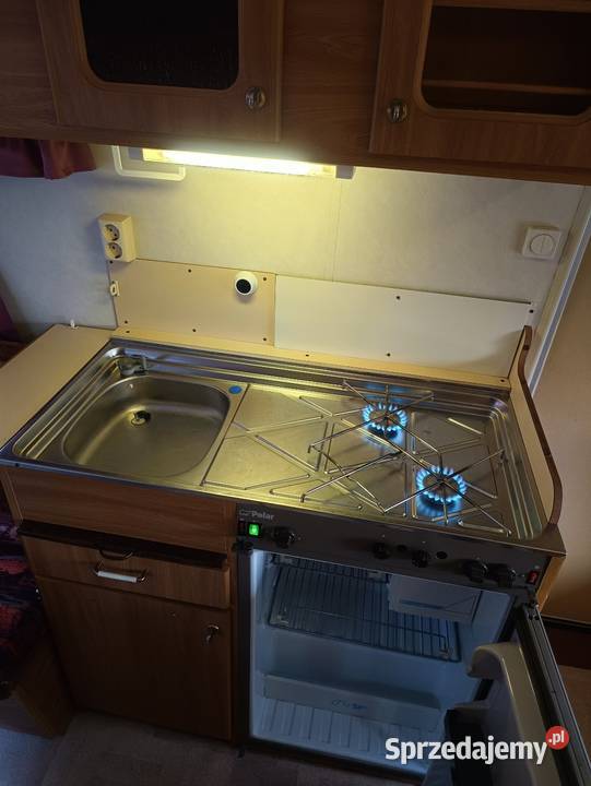 Przyczepa kempingowa Polar Całoroczna Szwedzka Rok produkcji 1993 kujawsko-pomorskie Lipowa