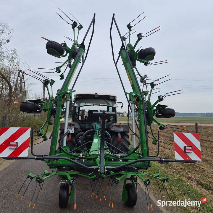 Przetrząsacz 6wirnikowy ZKP770 InterTech 77m w Opoczno