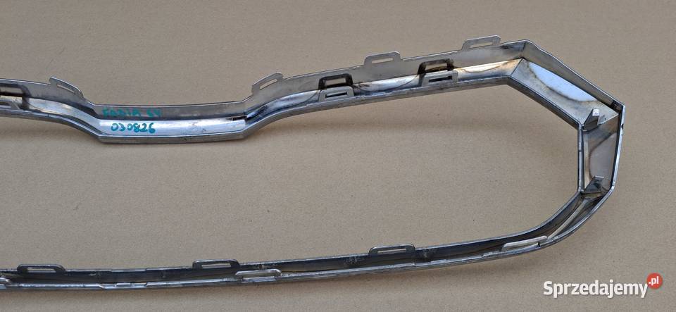 SKODA FSBIA IV 4 RAMKA GRILLA ATRAPY CHROM Bieleń sprzedam