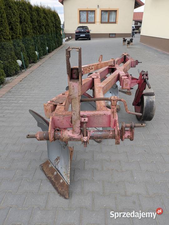 Pług 4 skibowy zagonowy rolnika nieuszkodzony Maciejowice