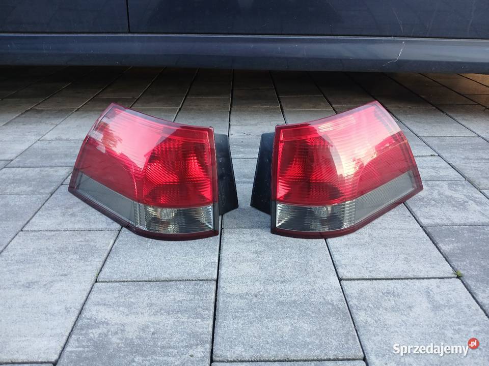 Lampy Ciemne Vectra C osobowe Drezdenko
