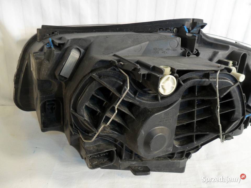 BMW E87 reflektor prawy przedni lampa prawa Nowy Tomyśl sprzedam
