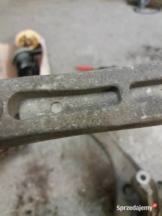 Łapa Silnika Passat B6 OEM 3C0199855A Wola