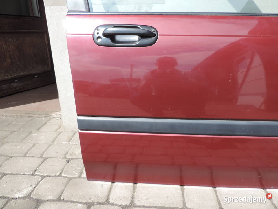HONDA CIVIC 6 HB DRZWI PRAWE PRZEDNIE R500P