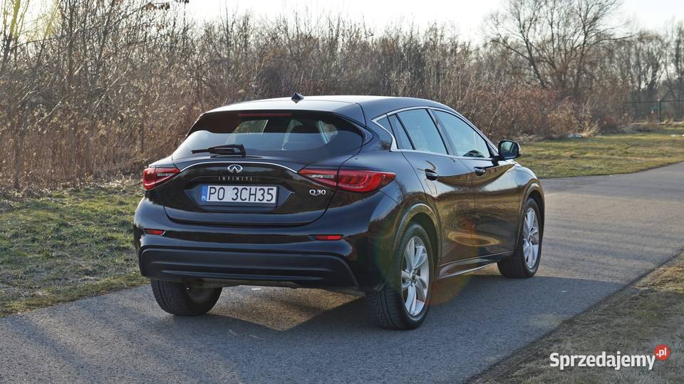 Infiniti Q30 2016 15d automat salon 2kpl opon 109KM Rzeszów