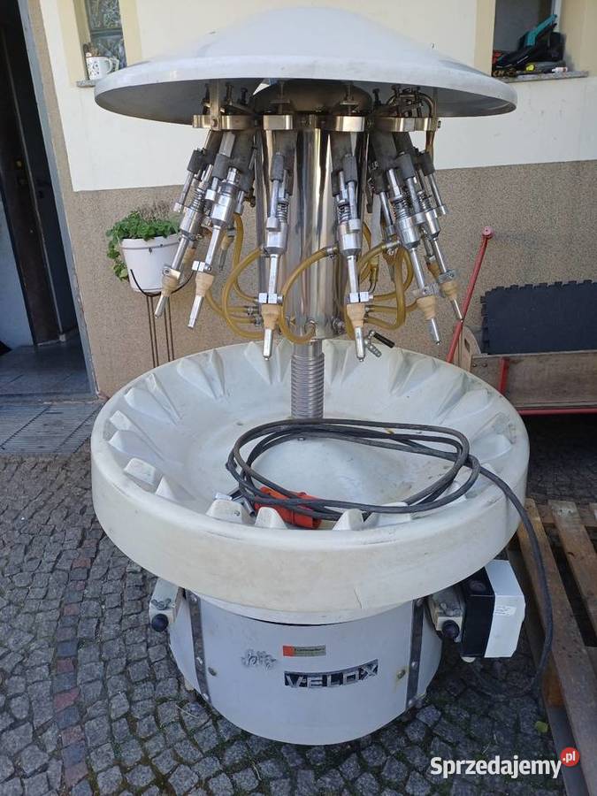 Urządzenie do napełniania butelek