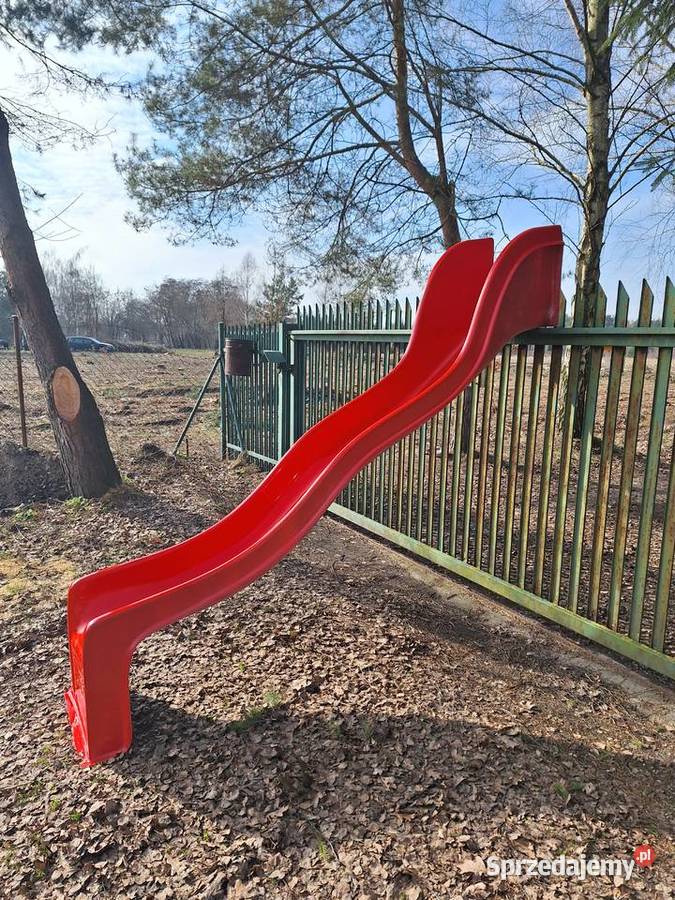 Zjeżdżalnia falowana 31 m z laminatu Sochaczew