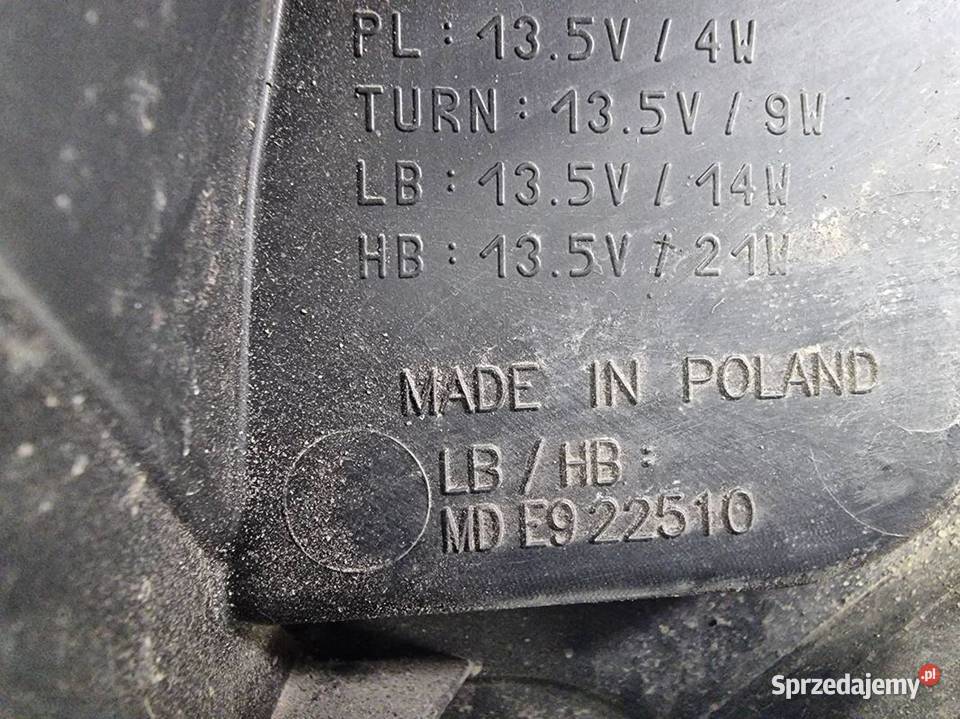 LAMPA LEWA PRZÓD TOYOTA COROLLA E21 Lipno