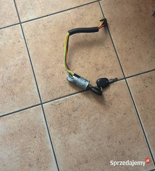 Stacyjka Renault Clio II dwa kluczyki osobowe Budzyń