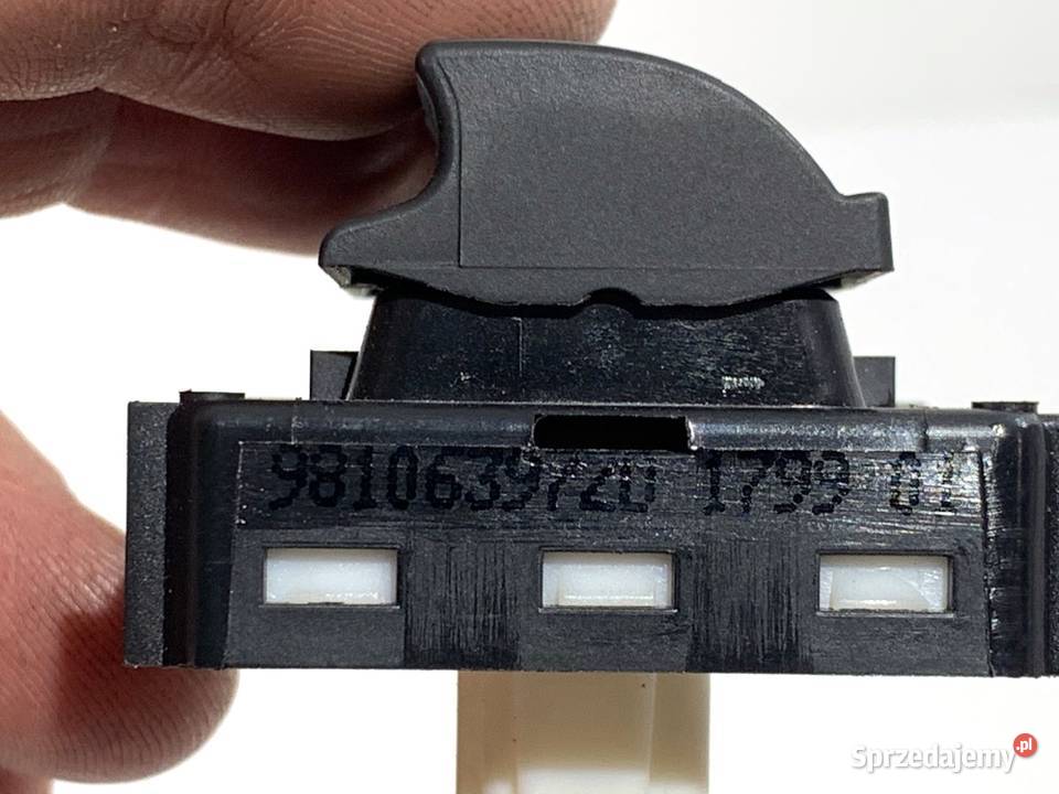 PRZEŁĄCZNIK SZYB CITROEN C4 CACTUS 9810639720