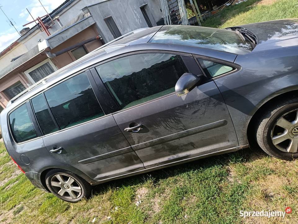 VW Touran 20 FSI 150 2005 ESP Oborniki