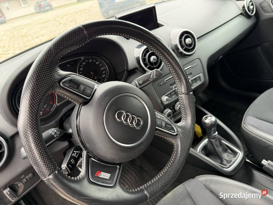 AUDI A1 14 TDI SPORTBACK SLINE LIFT 2015r 180 uszkodzony Prudnik