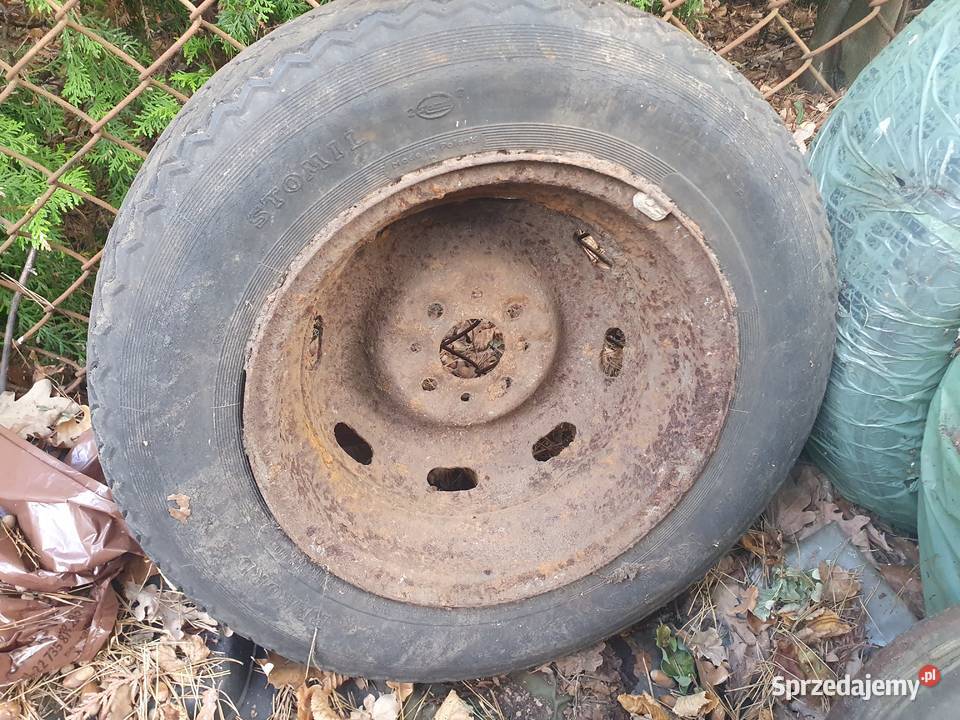 Koła z felgami stare Rekord Wartburg Fiat Warszawa