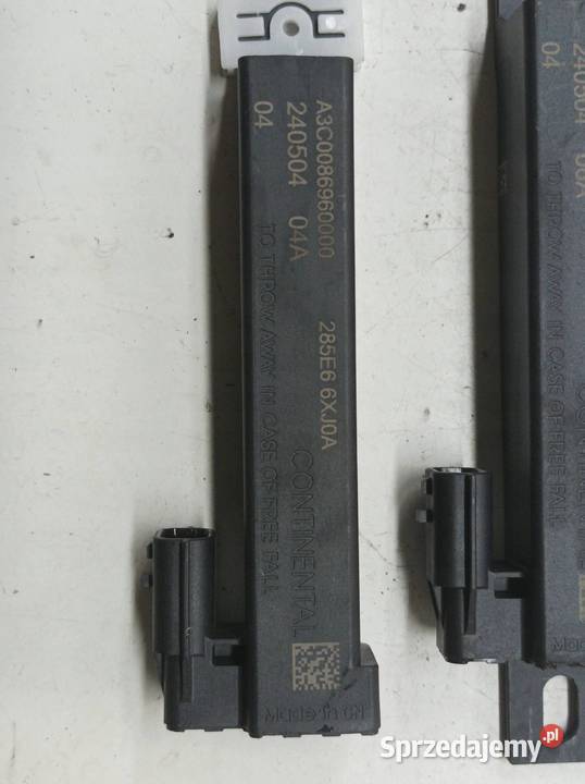 WZMACNIACZ ANTENY 24050404A 285E66XJ0A Dacia