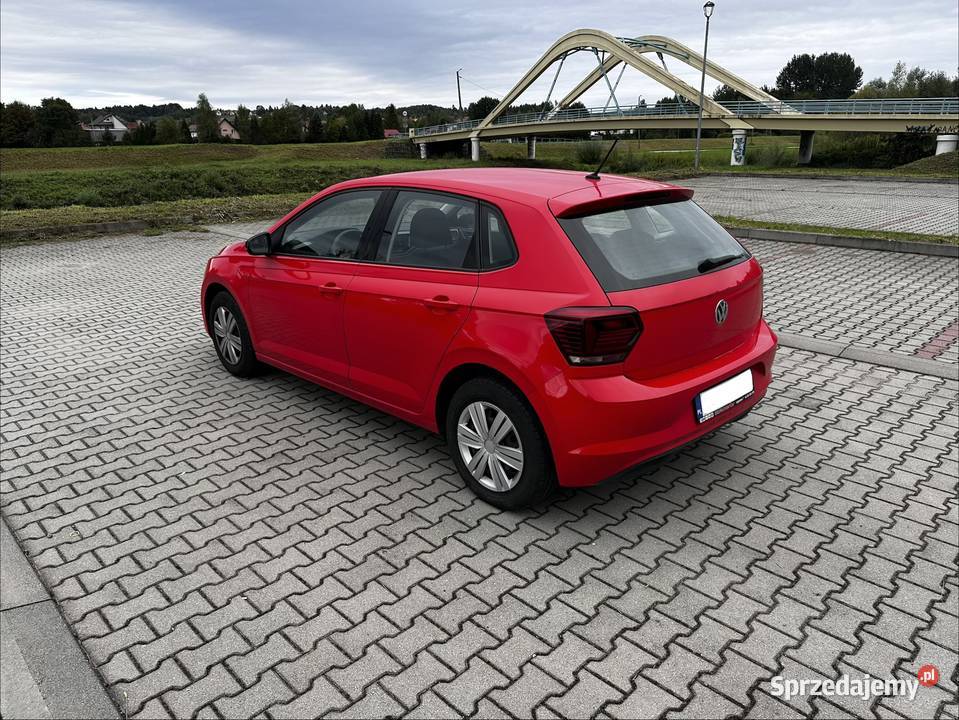 Volkswagen Polo 10 TSI 95 DSG światła LED Łapanów
