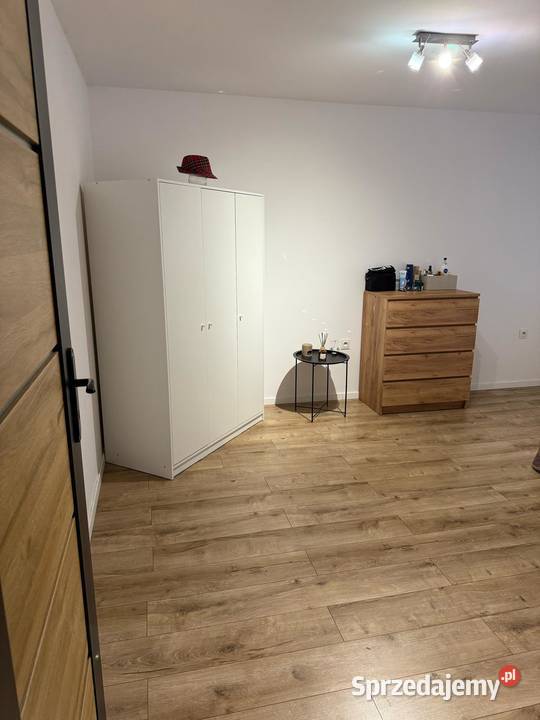 3 pok 70m2 parter domu os JAROSZÓWKA 500m2