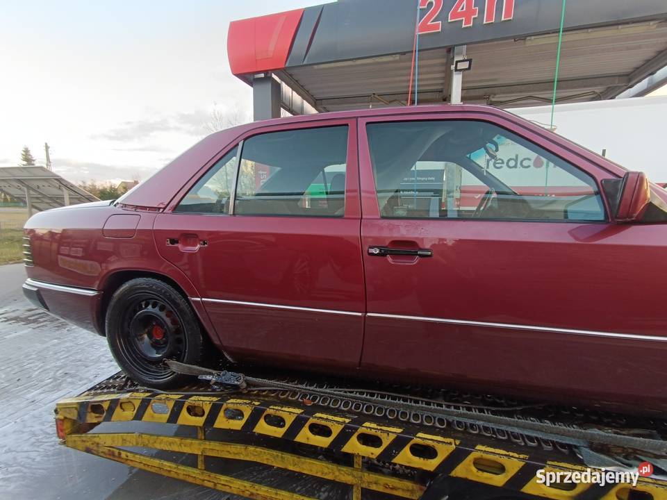 Mercedes W 124 30 24v SportLine Sedan Rok produkcji 1990 Stalowa Wola