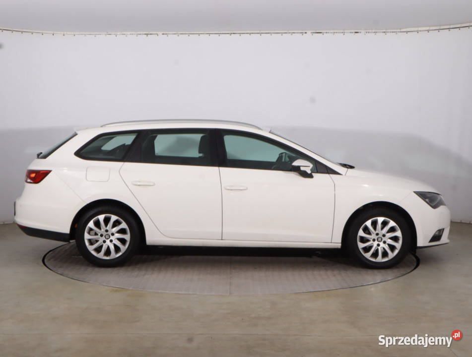 Seat Leon 16 TDI Piaseczno sprzedam