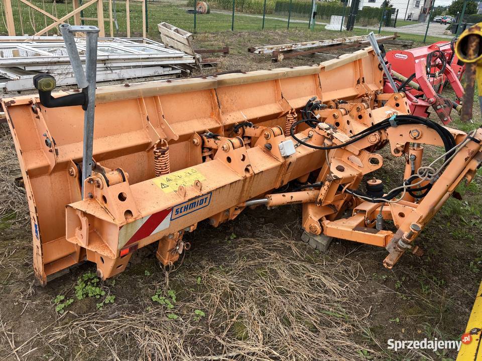 Plug do śniegu koparko ładowarka JCB unimog Piaski