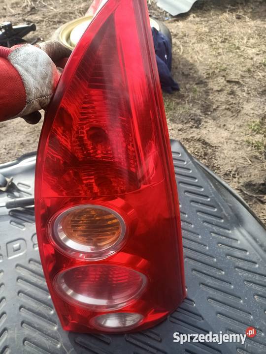 Lampa tył tylna prawa Mazda Premacy Szczecin