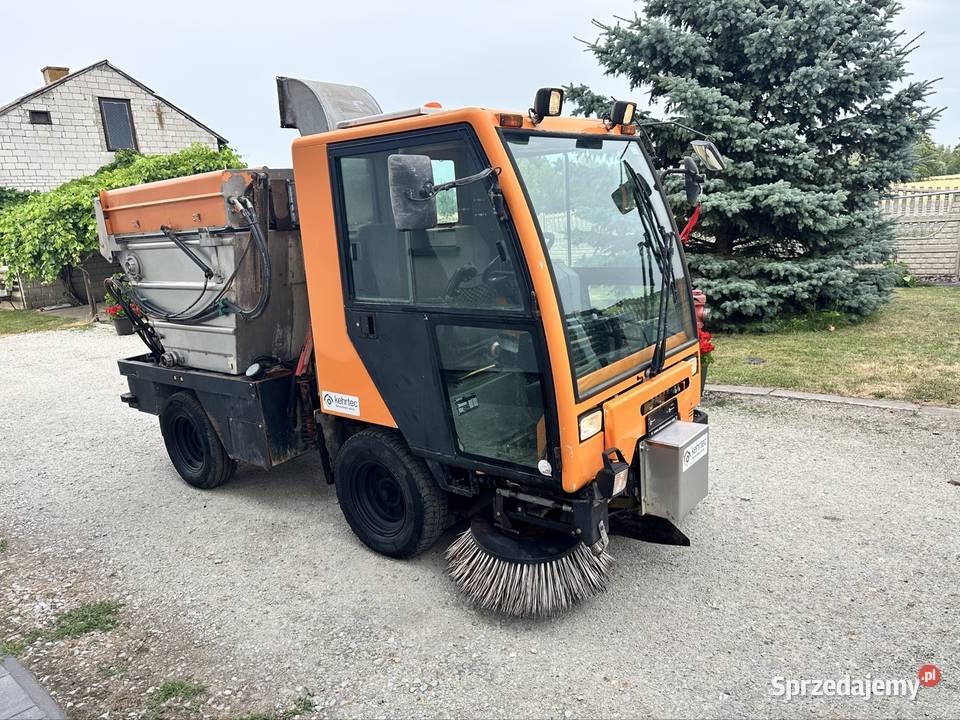 Zamiatarka BUCHER CityCat 2000 z silnikiem VAT marża Rząśnia