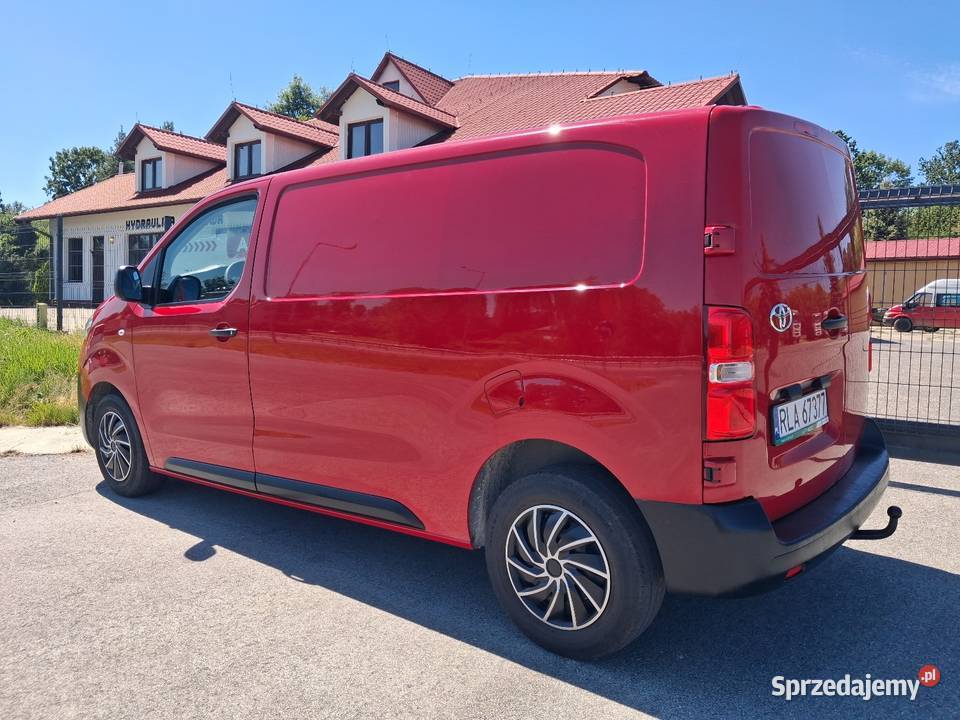 Toyota Proace 2 0TD 6biegów hak VAT marża sprzedam