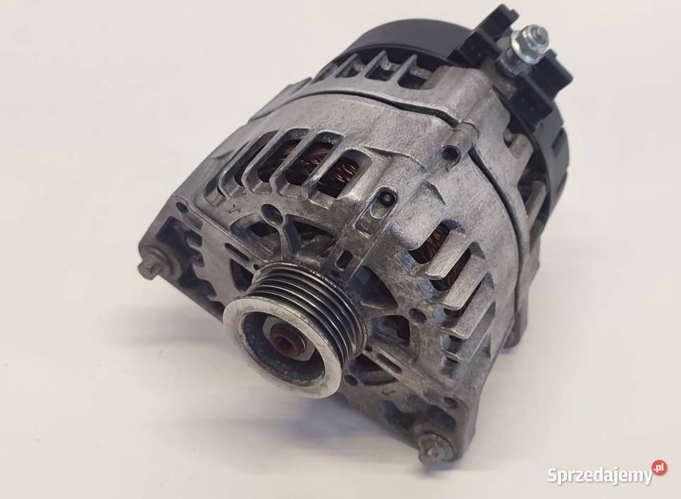 MERCEDES VITO W447 ALTERNATOR A0009063903 Części samochodowe