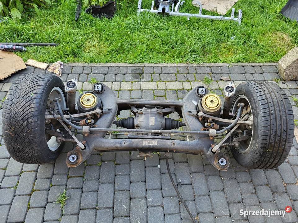 Tylna belka kompletna Mercedes s212 w212 Żywiec