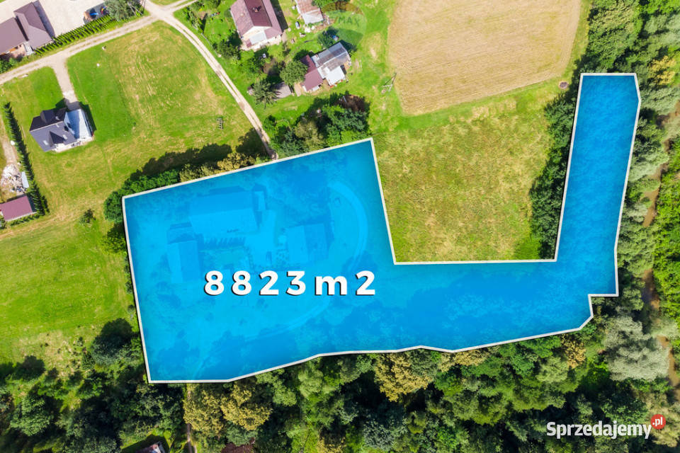 Dom siedlisko duża działka 200m2