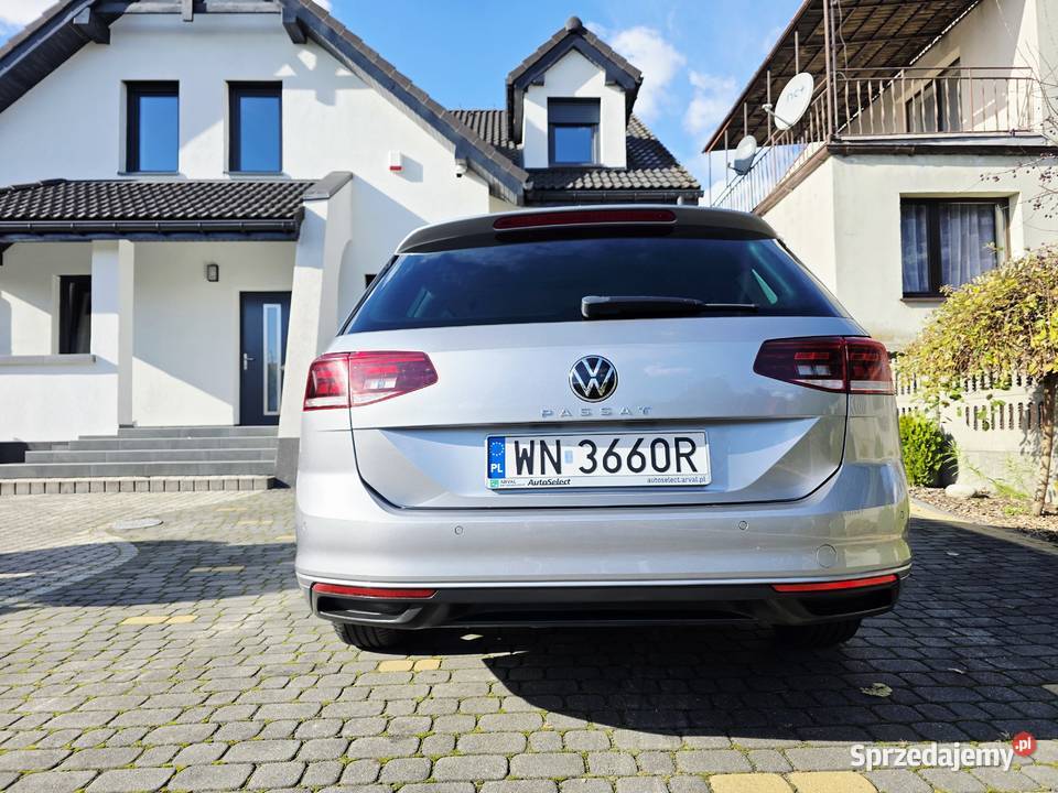 VOLKSWAGEN PASSAT EVO Business 15 TSI 150 Będzin