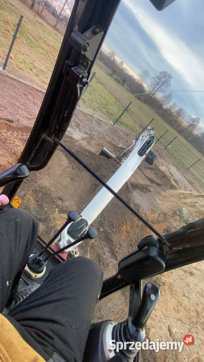 Usługi minikoparką Wykopy, roboty ziemne Łąck