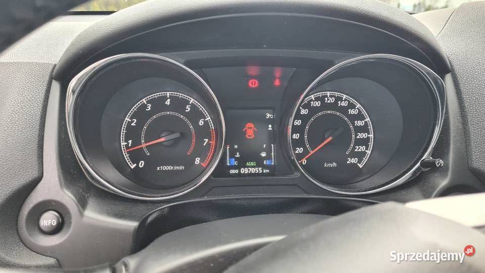 Sprzedam Mitsubishi asx 1590cm3 Wiewiórka