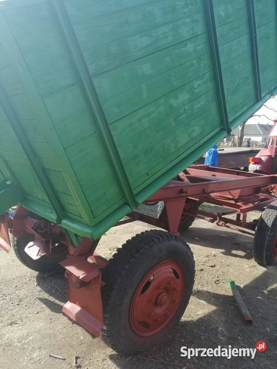 Przyczepa dwuosiowa wywrotka rolnicza Przyczepy rolnicze Krzywda