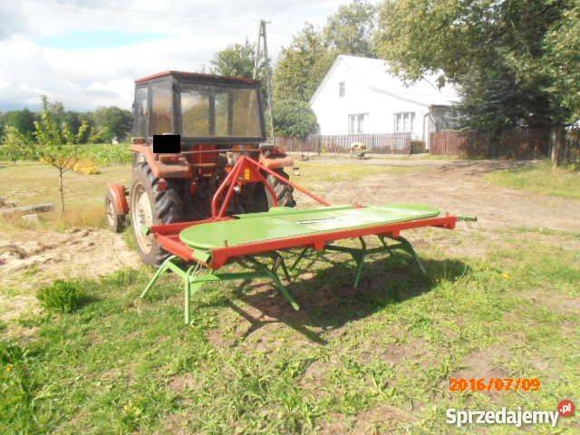 Równarka do pryzm z sianokiszonki nieuszkodzony Wilczogęby