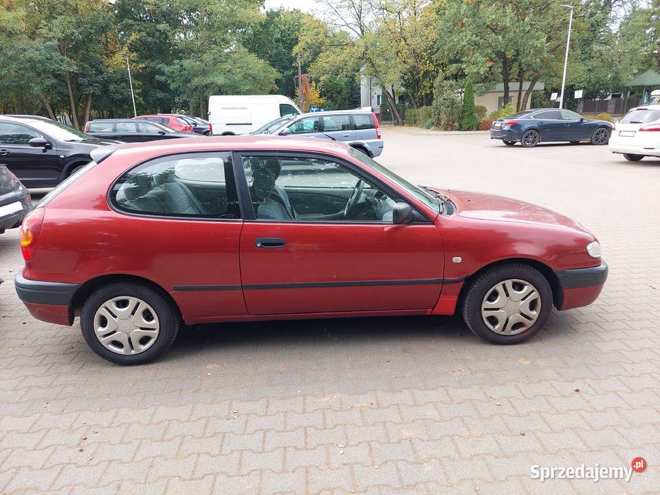 Toyota Corolla 14 16v 1999 mazowieckie Warszawa