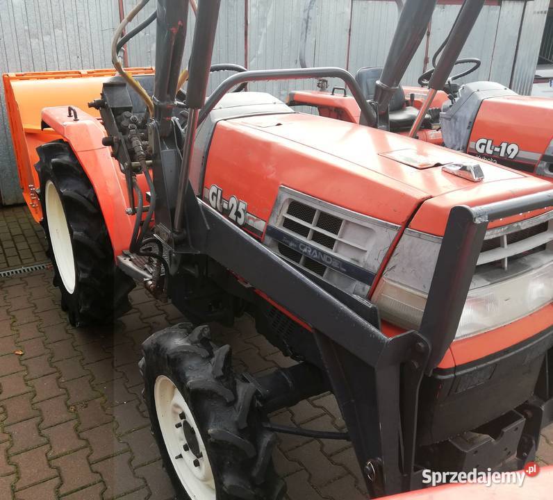 Traktor ogrodniczy 25 Kubota GL25 oryginalny łódzkie Kobiele Wielkie